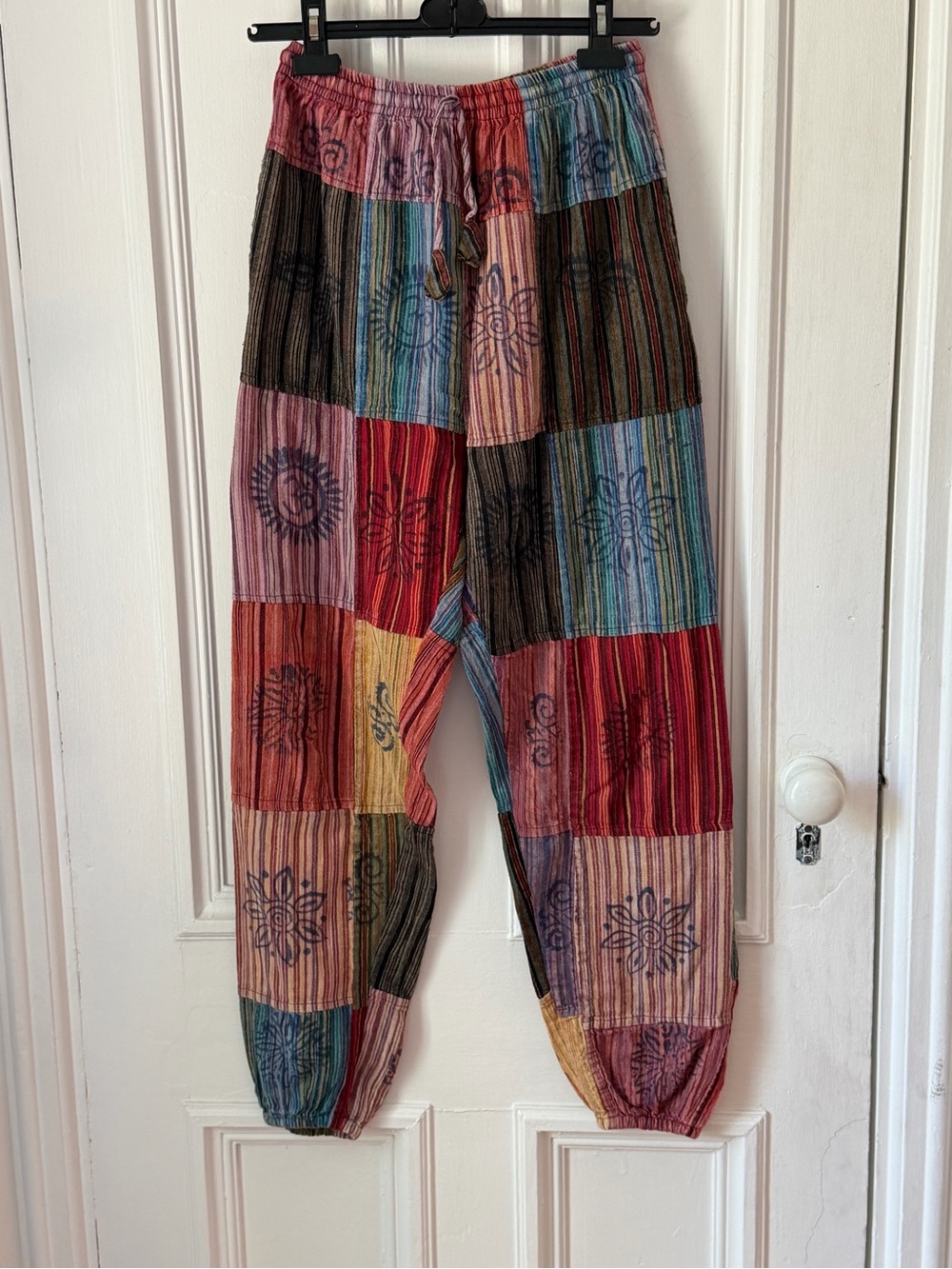Women’s Made in Nepal 100% Cotton Multi Colour Jogger Travel Pant Size Large